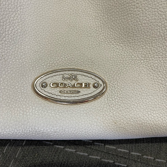 Coach purse - Picture 2 of 3